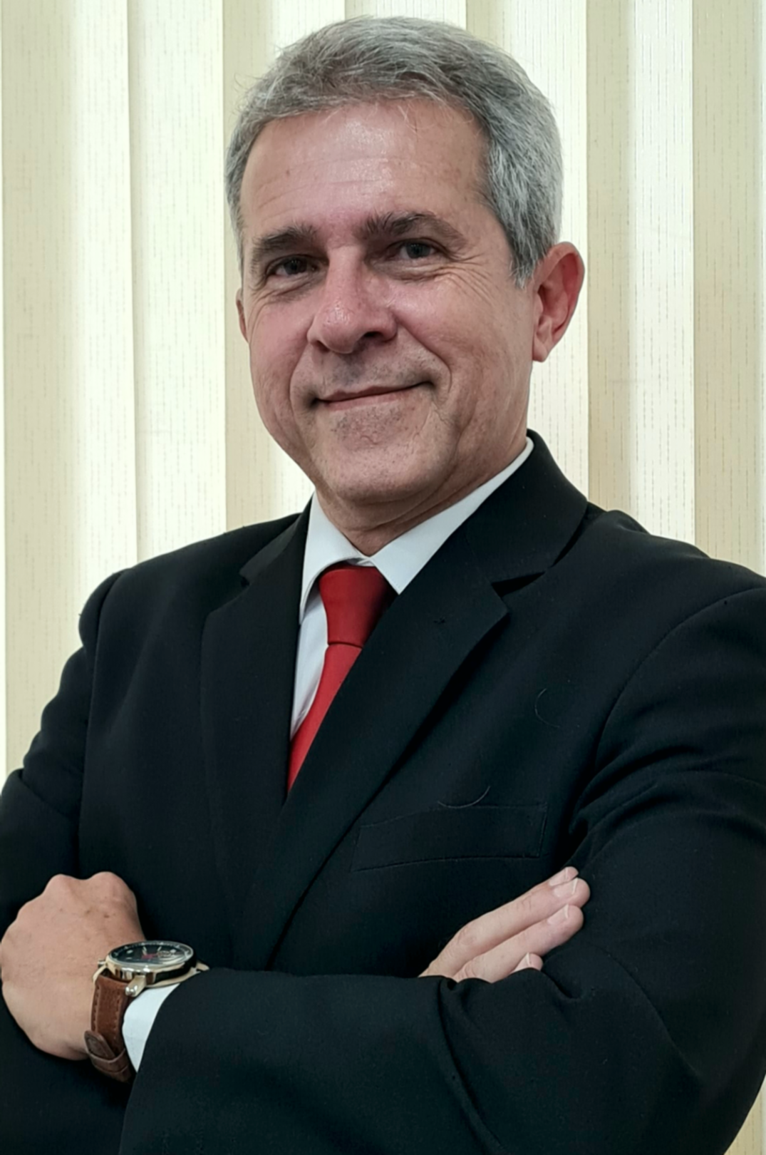 Dr. Charles Alberto Machado